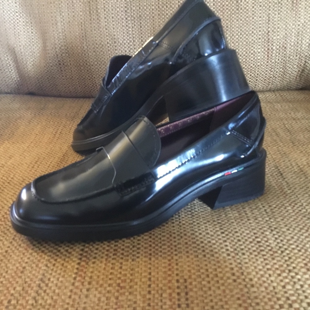 Franco Sarto Black Loafer Women’s Size 7.5
